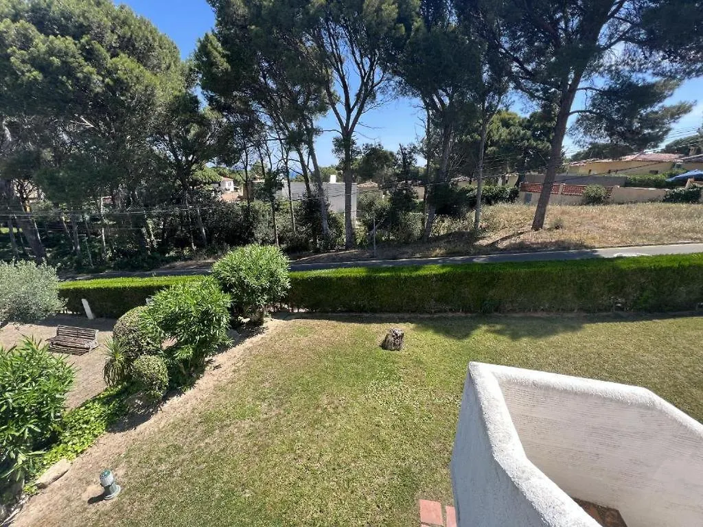 Mediterranean House Pals By Veuras El Mar
